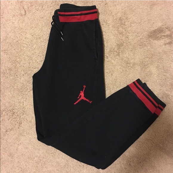 black and red jordan sweatsuit